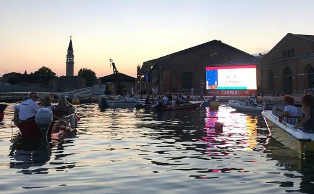 Cinema Barch-In: a Venezia il cinema drive-in è in barca!